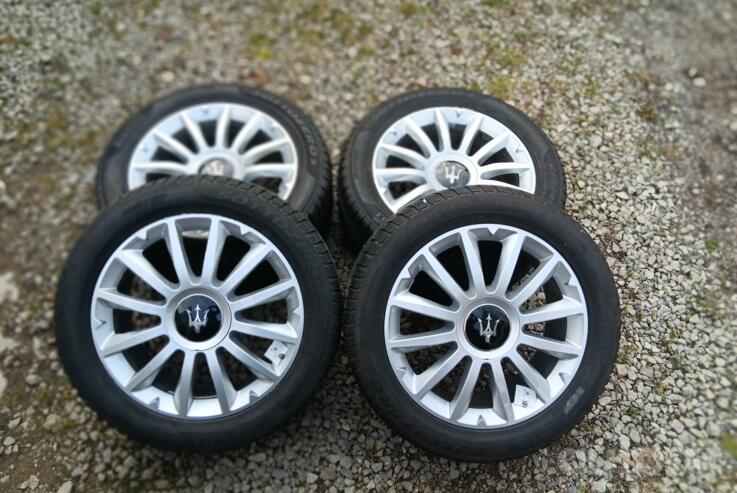 MASERATI, stop lekki