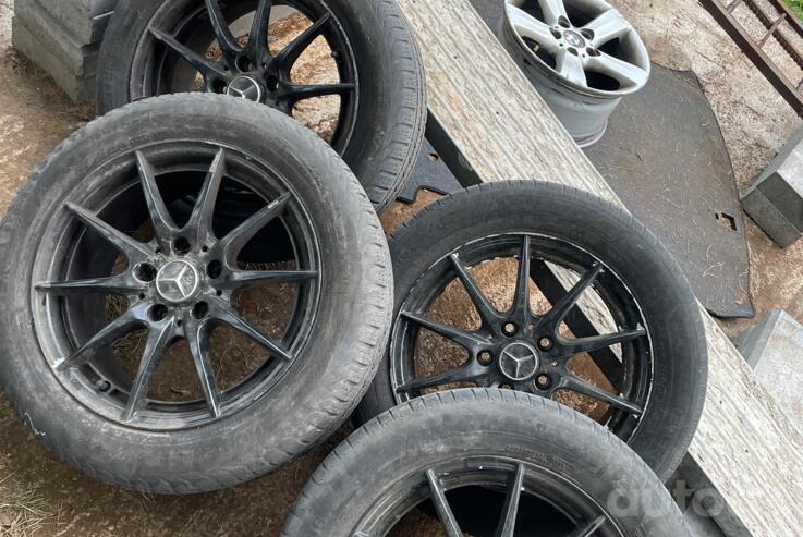 Mercedes, stop lekki