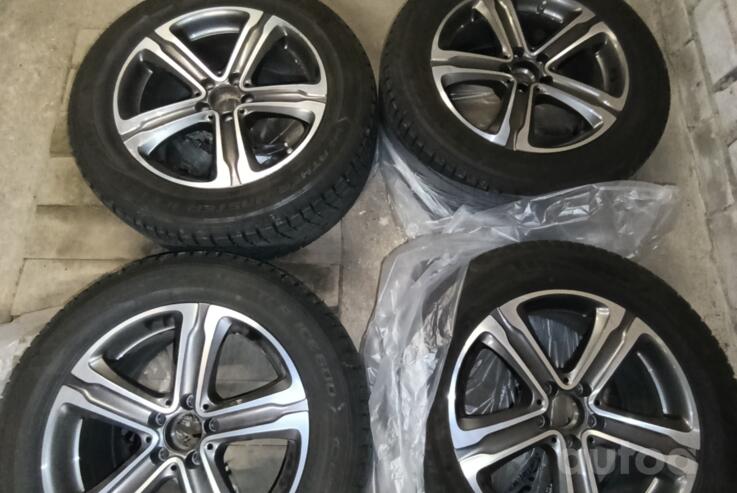 Mercedes-Benz, stop lekki