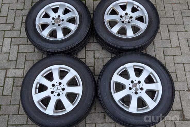 Mercedes-Benz, stop lekki