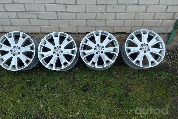 Mercedes, stop lekki