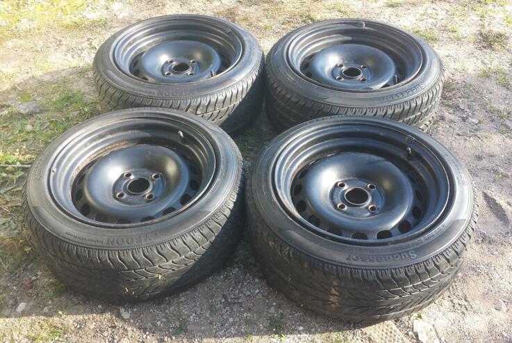 Audi, stal tłoczona