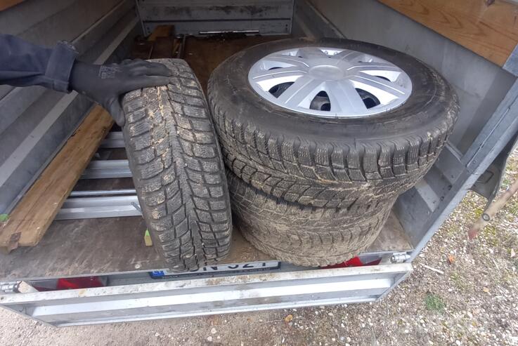 ınne, stal tłoczona