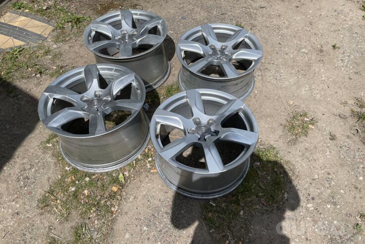 Audi, stop lekki