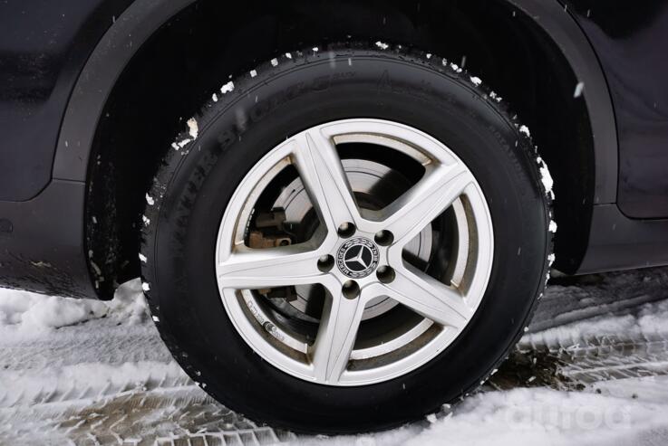 Mercedes, stop lekki