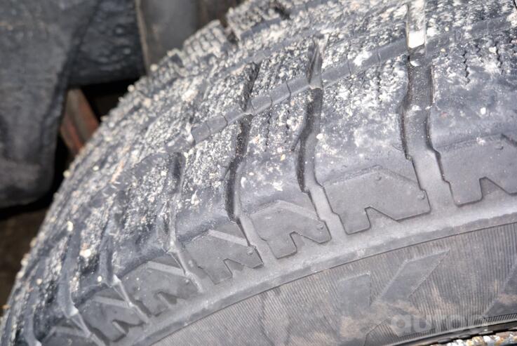 ınne, stal tłoczona