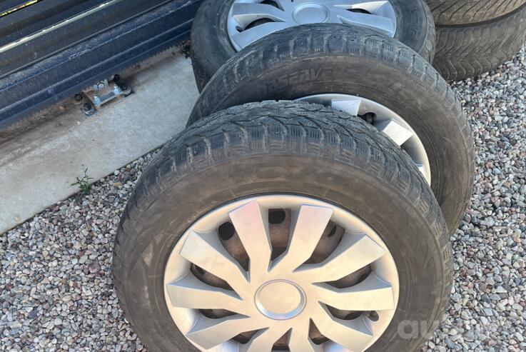 ınne, stal tłoczona