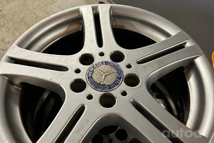 Mercedes-benz, stop lekki