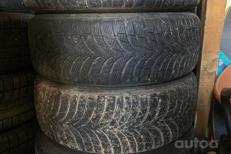 ınne, stal tłoczona