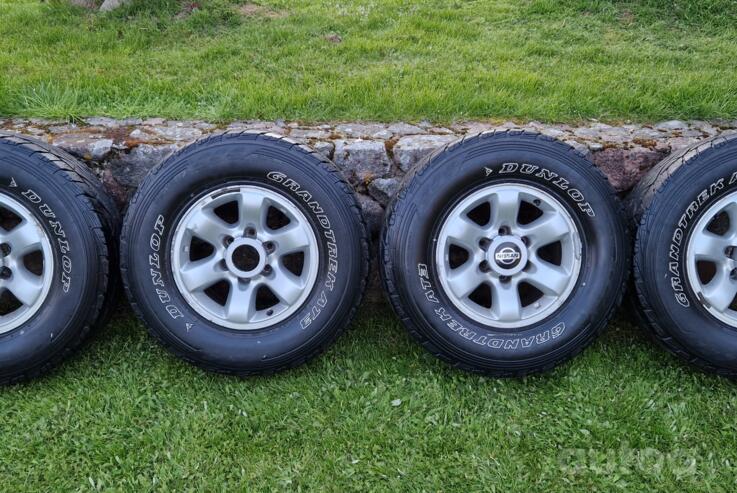 Nissan Patrol, stop lekki