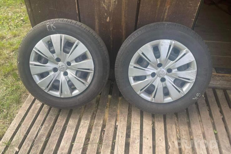 Toyota, stal tłoczona