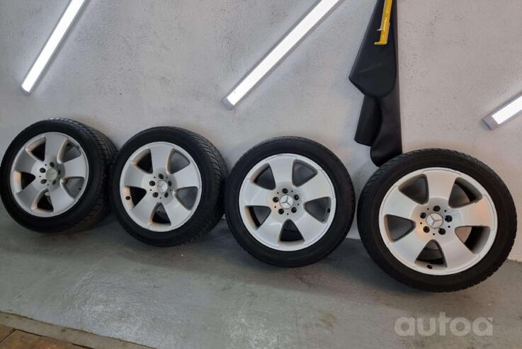 Mercedes Benz, stop lekki