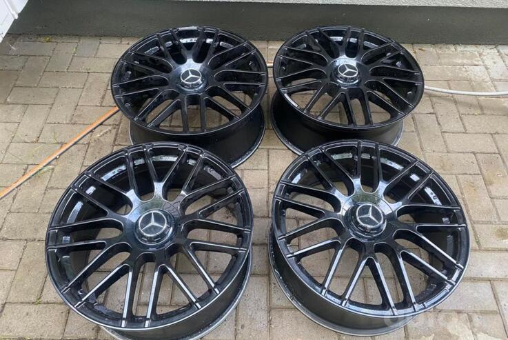 Mercedes-Benz, stop lekki