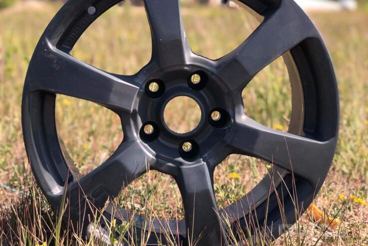 Mersedes, stop lekki