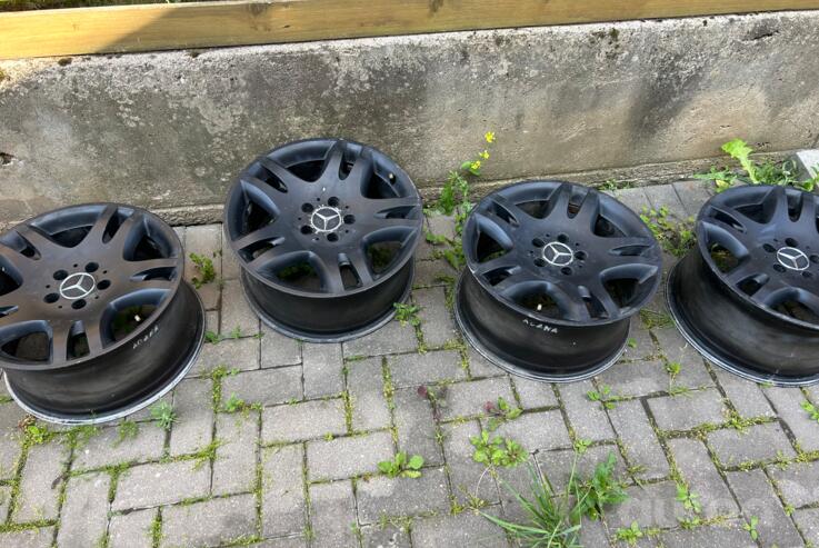 Mercedes, stop lekki