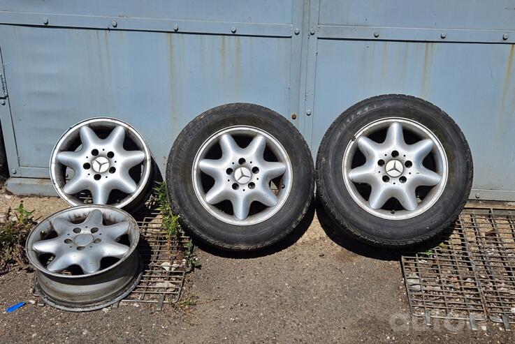 Mercedes Benz, stop lekki