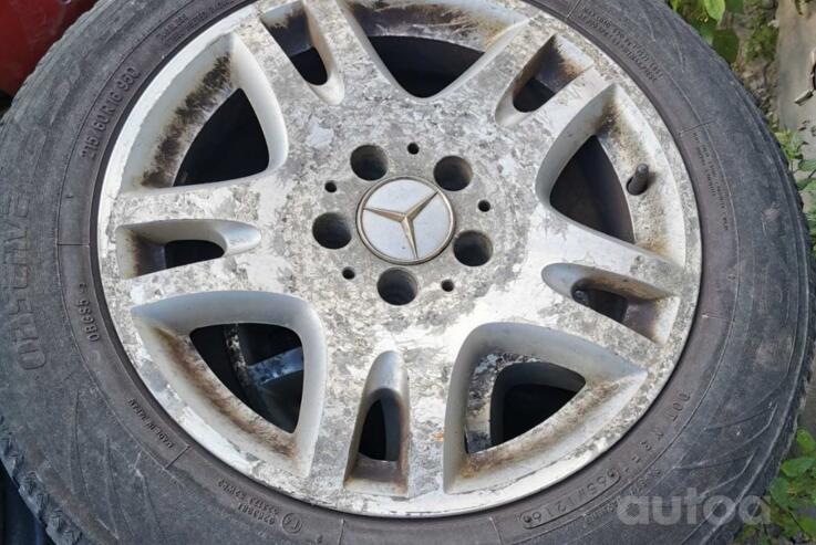 Mercedes, stop lekki