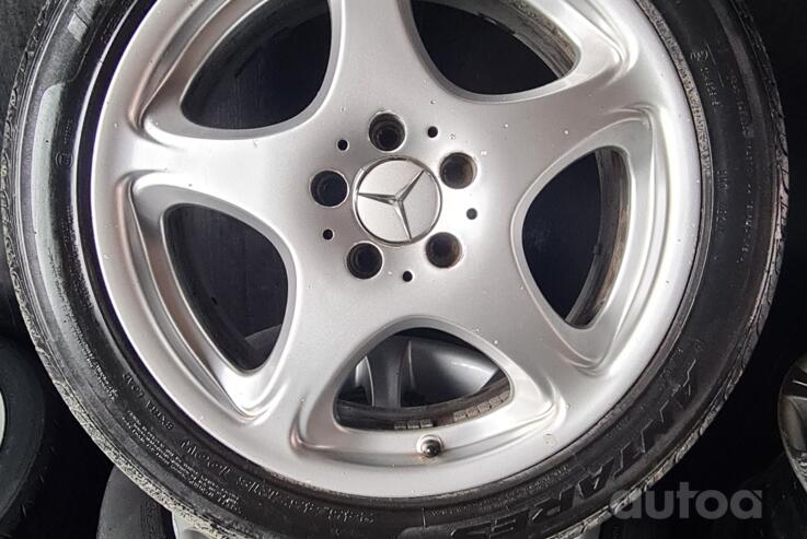 Mercedes, stop lekki