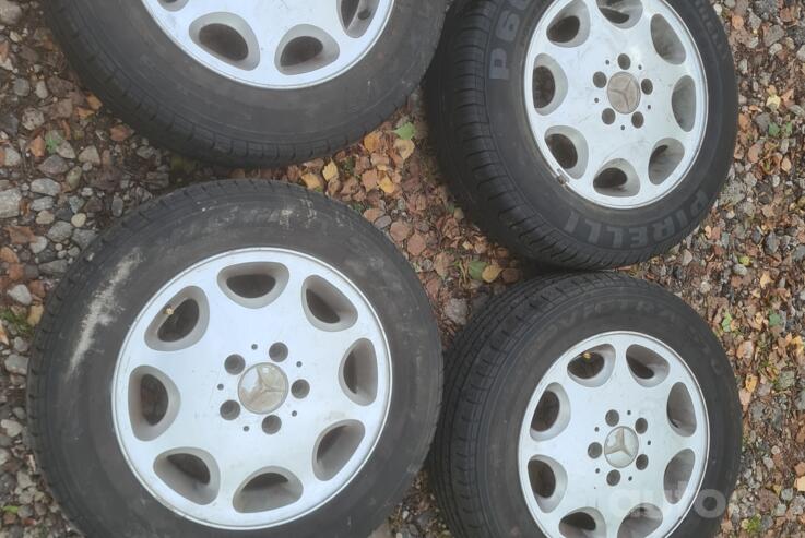 Mercedes, stop lekki